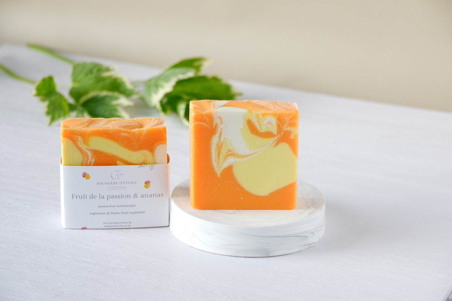Savon en barre - Fruit de la Passion et Ananas 125gr - POUSSIÈRE D'ÉTOILE