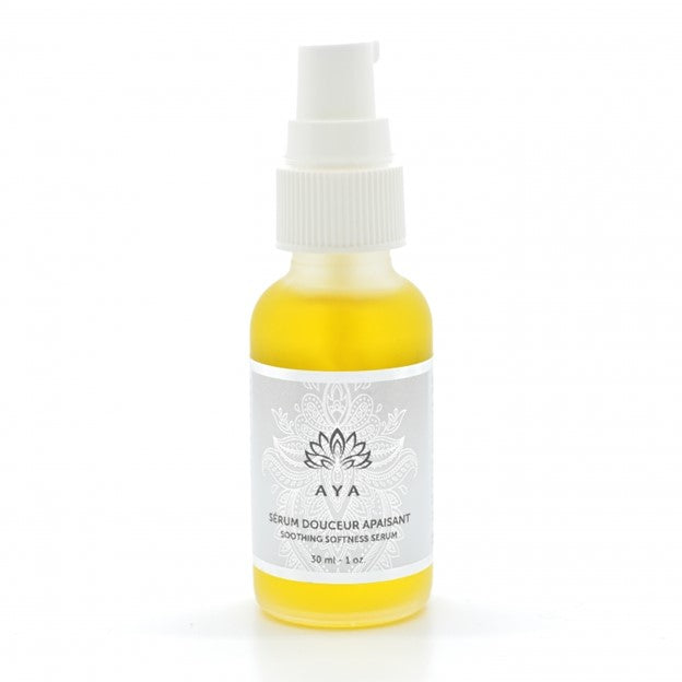 Sérum Lipidique Douceur Apaisant pour peaux sensibles, flacon de 30 ml avec ingrédients naturels tels que jojoba, chanvre, calendule, et avocat. Soin apaisant et nourrissant pour peaux réactives.